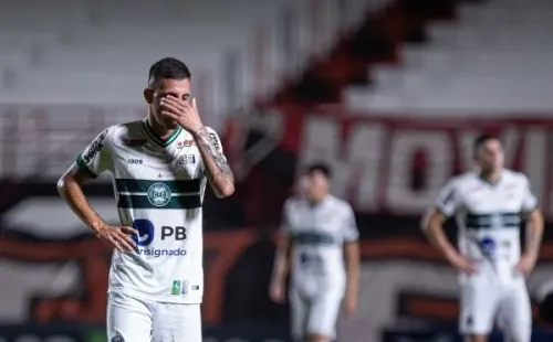 Ângelo é uma das maiores joias da base do Coritiba e já entou no radar da Europa (Foto:Heber Gomes/AGIF)