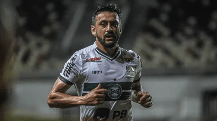 Robinho: ganhando sequência após lesões