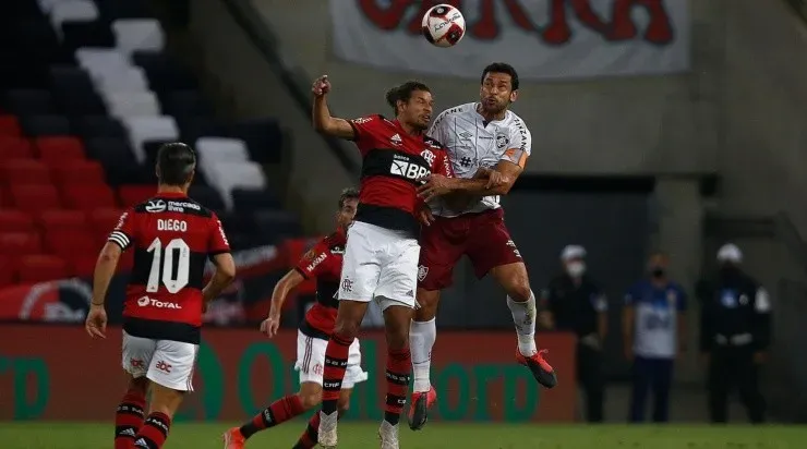 Flamengo e Fluminense, em campo pela decisão do Campeonato Carioca (Foto: Getty Images)