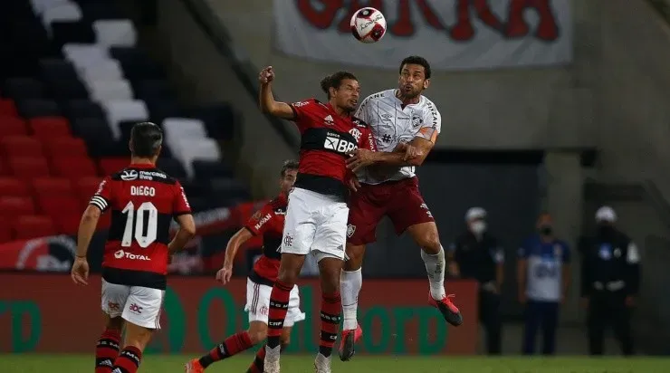 Flamengo e Fluminense, em campo pela decisão do Cariocão (Foto: Getty Images)
