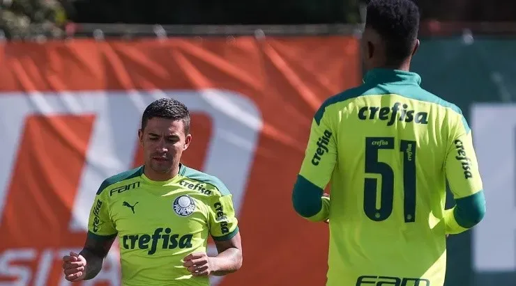 Dudu e Pedrão: zagueiro também será inscrito em breve pelo Verdão (Foto: Cesar Greco/Palmeiras/Divulgação)