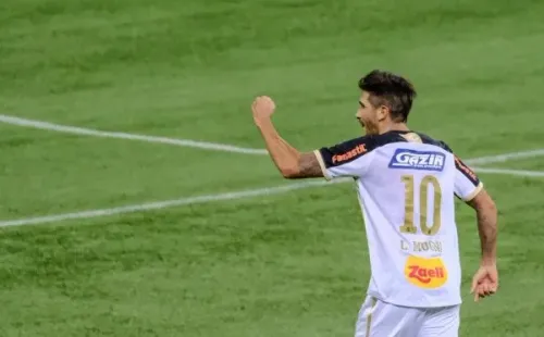 Lucas Mugni jogou a Série A em 2020 pelo Sport e estava no futebol da Turquia (Foto: Marcello Zambrana/AGIF)