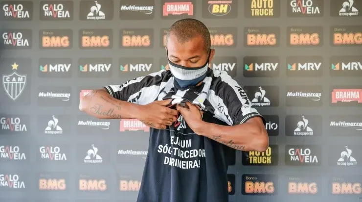 Mariano deve assumir a titularidade contra o Boca Juniors