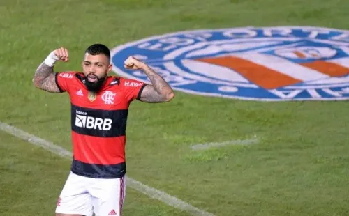 Gabi comemorando gol pelo Fla. (Foto: Walmir Cirne/AGIF)
