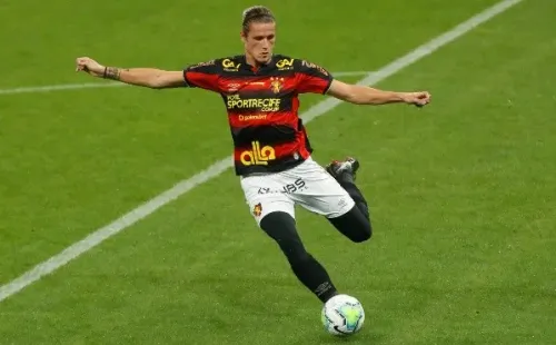Maidana tem grande chance de deixar Recife por intermédio do Atlético-MG (Foto: Miguel Schincariol/Getty Images Brazil)