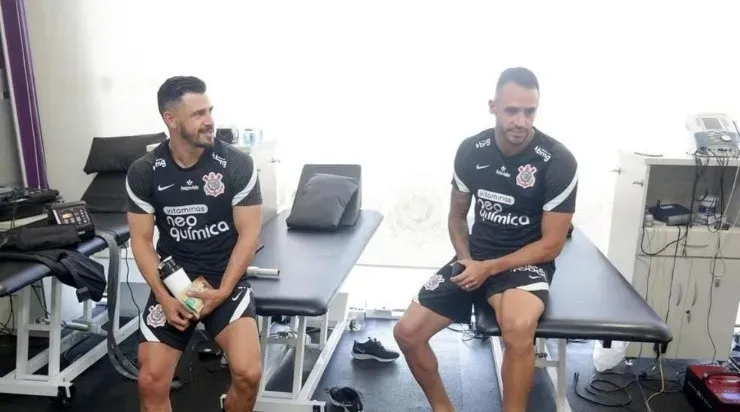 Cássio elogiou as contratações de Renato Augusto e Giuliano. Foto: Rodrigo Coca/ Corinthians