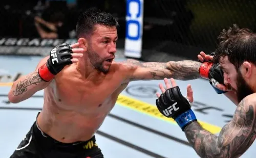 Munhoz está no top 10 e pretende usar a luta para subir no ranking | Crédito: Getty Images