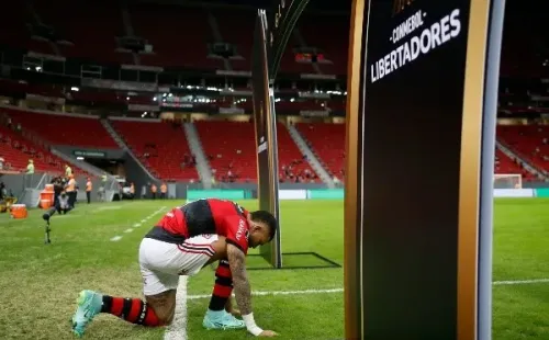 Flamengo enfrenta o Olimpia nesta quarta-feira (11), fora de casa. (Foto: Getty Images)