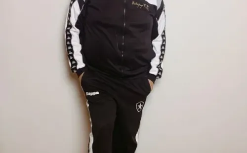 Michael Sullivan é uma das atrações da live do Botafogo