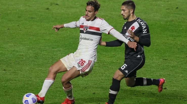 Igor Gomes: em alta no mercado (Foto: Marcello Zambrana/AGIF)