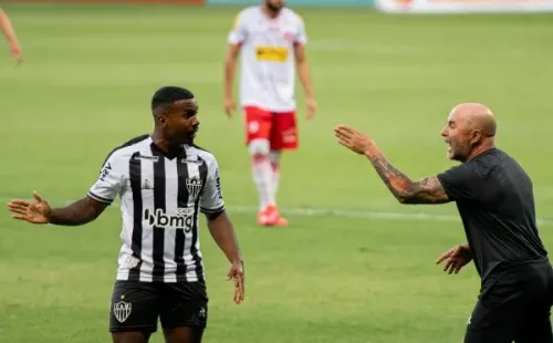 Marquinhos teve pouco espaço com Sampaoli – Foto:Alessandra Torres/AGIF