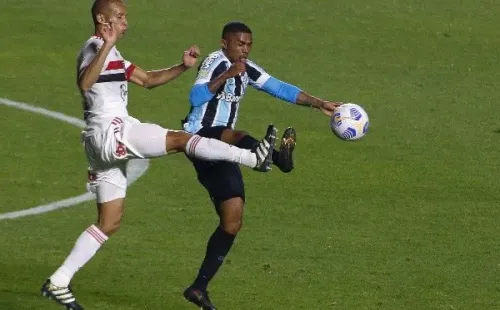 São Paulo em campo contra o Grêmio. (Foto: Getty Images)