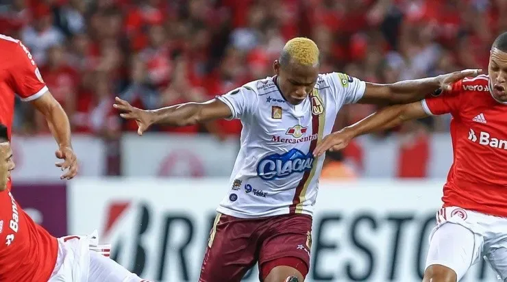 Campaz, em campo contra o Internacional em 2020 (Foto: Getty Images)