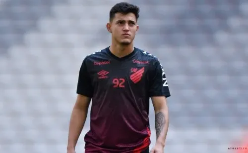 Jader terá chance como titular no ataque do Athletico contra o Santos pela CdB (Foto: Fabio Wosniak/athletico.com.br)