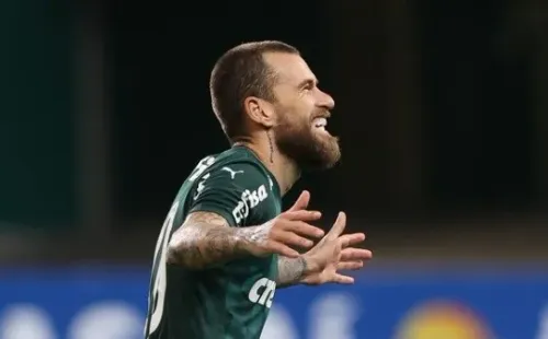 Camisa 20 perdeu espaço no Palmeiras de Abel e pode reforçar Fortaleza (Foto: César Greco)