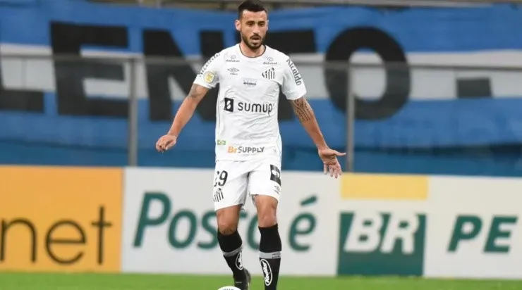 Camacho: não pôde atuar na Copa do Brasil (Foto: Ivan Storti/Santos FC/Divulgação)