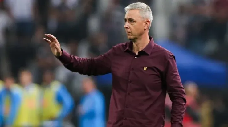 Tiago Nunes é o novo treinador do Ceará (Foto: Getty Images)