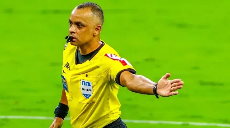 Wilton Pereira Sampaio apitará Palmeiras x Flamengo no próximo domingo (Foto: Getty Images)