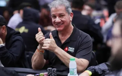 Bruce Buffer durante o BSOP Millions 2019 (Foto: Carlos Monti/Dilvulgação BSOP)