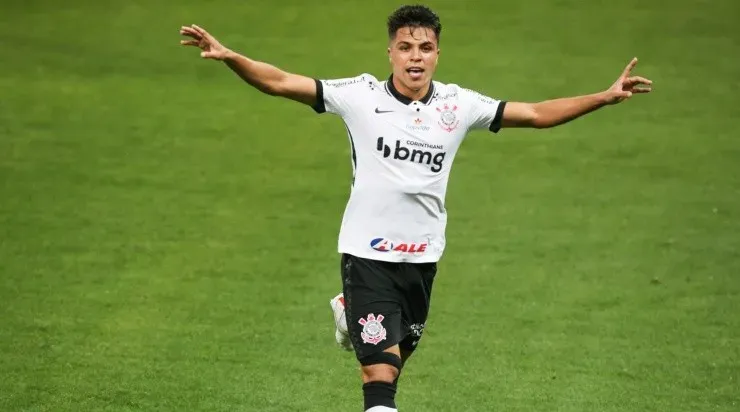 Roni comemora gol com a camisa do Corinthians (Foto: Getty Images)