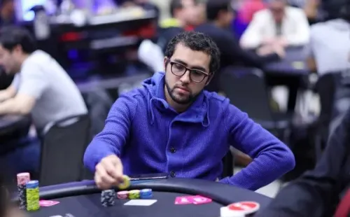 Rafael Moraes começou no xadres (Foto: Carlos Monti/Divulgação BSOP)