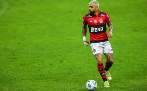 Gabigol é punido com suspensão de dois jogos pelo STJD. (Pedro H. Tesch/AGIF)