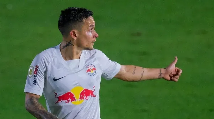 O atacante é um dos destaques do clube de Bragança Paulista (Foto: Marcello Zambrana/AGIF)