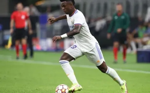 Vinícius Jr. em campo pelo Real Madrid. (Foto: Getty Images)