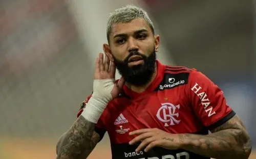 RJ - Rio de Janeiro - 22/05/2021 - CARIOCA 2021, FLAMENGO X FLUMINENSE - Gabigol jogador do Flamengo comemora seu gol durante partida contra o Fluminense no estadio Maracana pelo campeonato Carioca 2021. Foto: Thiago Ribeiro/AGIF