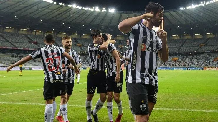 Jogadores do Galo comemoram gol contra o Ceará (Foto: Getty Images)
