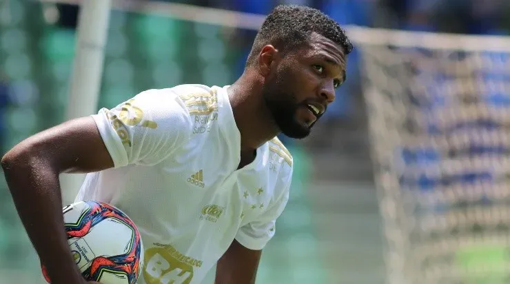 Thiago substituirá Marcelo Moreno mais uma vez (Foto: Fernando Moreno/AGIF)