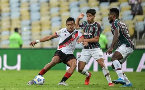 Fluminense em campo pelo Brasileirão. (Foto: Thiago Ribeiro/AGIF)