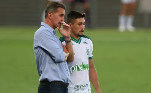 Vagner Mancini comandando o América-MG. (Foto: Gil Gomes/AGIF)