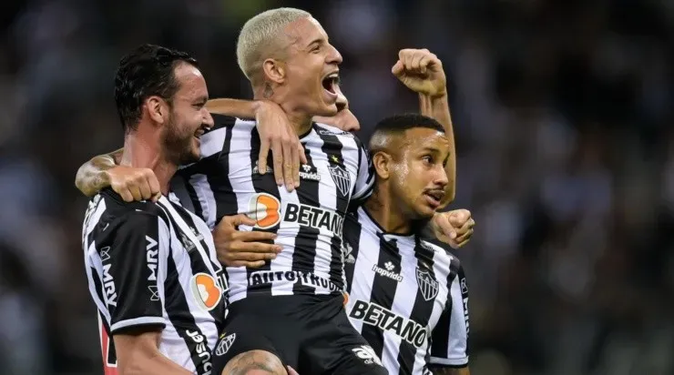 Jogadores do Atlético-MG comemoram gol contra o Fortaleza (Foto: Getty Images)
