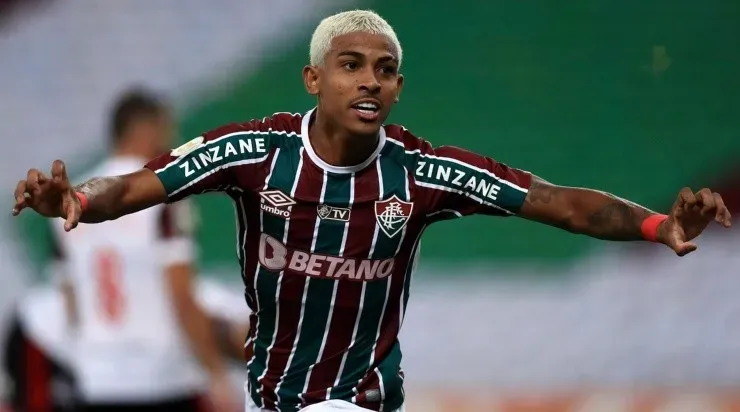 John Kennedy marcou duas vezes diante do Flamengo (Foto: Getty Images)