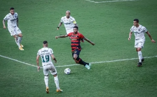 Palmeiras x Sport em campo pela primeira partida do Campeonato Brasileiro. (Foto: Paulo Paiva/AGIF)