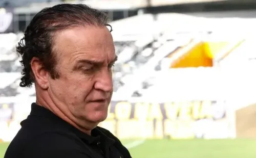 MG - Belo Horizonte - 25/07/2021 - BRASILEIRO A 2021 - ATLETICO-MG X BAHIA -Cuca tecnico do Atletico-MG durante partida contra o Bahia no estadio Mineirao pelo campeonato Brasileiro A 2021. Foto: Fernando Moreno/AGIF