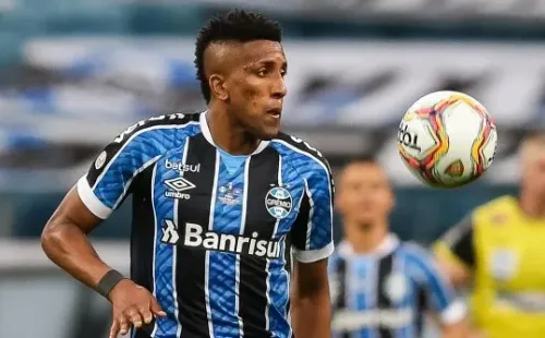 RS - Porto Alegre - 30/08/2020 - GAUCHO 2020, GREMIO X CAXIAS - Cortez jogador do Gremio durante partida contra o Caxias no estadio Arena do Gremio pelo campeonato Gaucho 2020. Foto: Pedro H. Tesch/AGIF