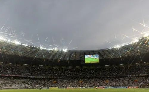 Torcida do Atlético-MG no Mineirão. (Foto: Alessandra Torres/AGIF)
