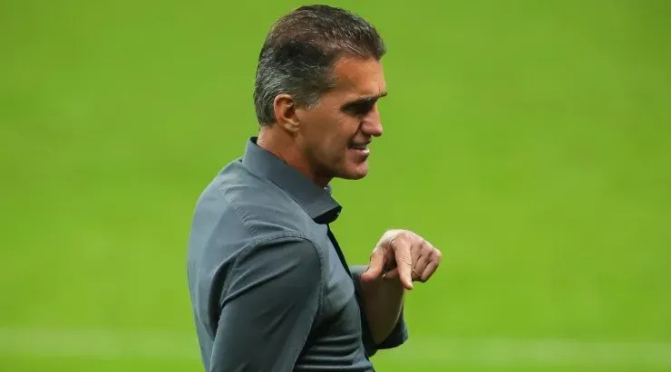 Vágner Mancini, treinador do Grêmio (Foto: Pedro H. Tesch/AGIF)