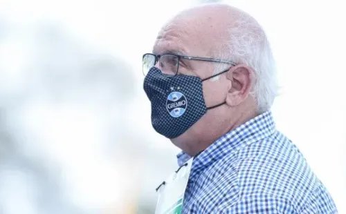 RS - Eldorado do Sul - 22/10/2020 - BRASILEIRO ASPIRANTE, GREMIO X PARANA - Romildo Bolzan Jr. presidente do Gremio durante partida contra o Parana Clube no estadio CT Presidente Helio Dourado pelo campeonato Brasileiro Aspirantes 2020. Foto: Fernando Alves/AGIF