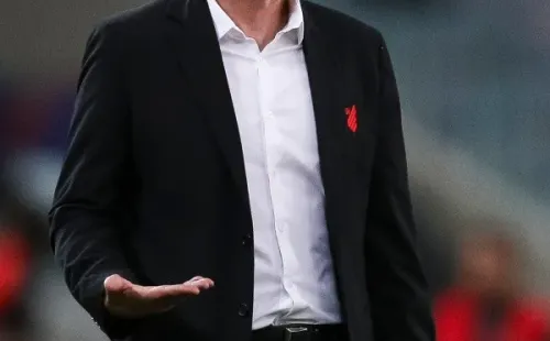 Foto:Buda Mendes/Getty Images | Tiago Nunes pede apoio da torcida contra o Cuiabá, no domingo