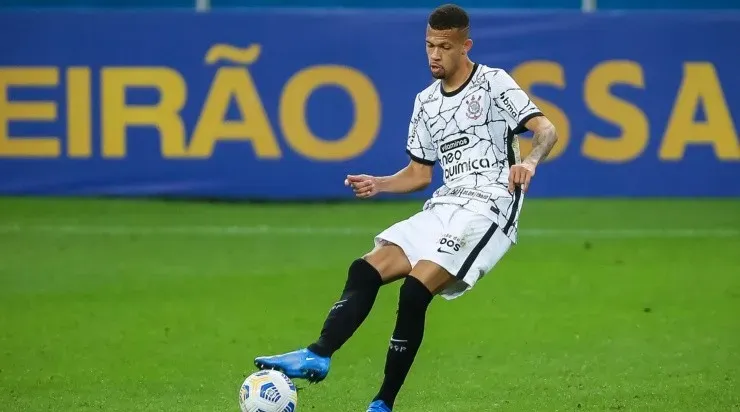 Foto: Pedro H. Tesch/AGIF - O objetivo do zagueiro é se firmar no Timão antes de sair