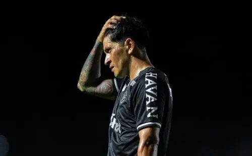 RJ - Rio de Janeiro - 29/10/2021 - BRASILEIRO B 2021, VASCO X CSA - German Cano jogador do Vasco lamenta chance perdida durante partida contra o CSA no estadio Sao Januario pelo campeonato Brasileiro B 2021. Foto: Thiago Ribeiro/AGIF