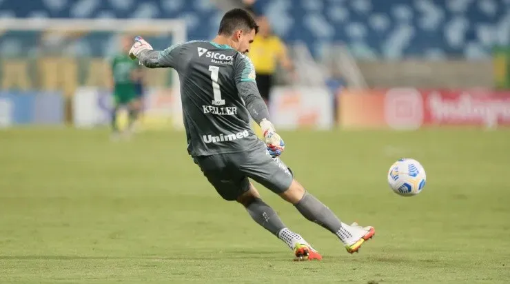 Mais uma vez, Keiller se destacou na partida da Chapecoense (Foto: Gil Gomes/AGIF)