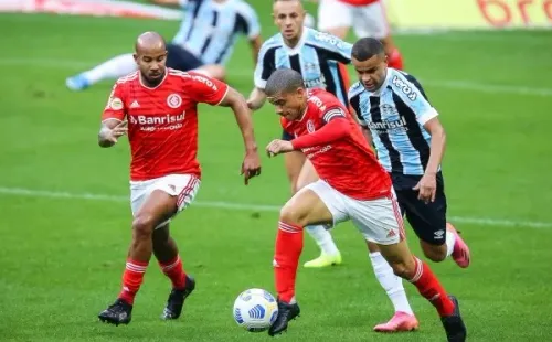 Gre-Nal do primeiro turno do Brasileirão. (Foto: Pedro H. Tesch/AGIF)