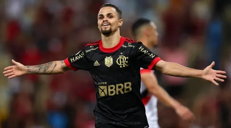 Michael marcou os dois gols da vitória do Flamengo sobre o Atlético-GO (Foto: Getty Images)