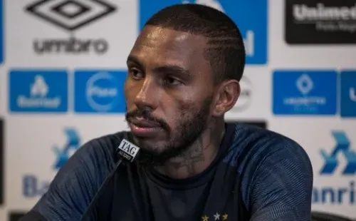 RS - Porto Alegre - 03/08/2018 - Treino do Gremio e coletivas de imprensa- o jogador Paulo Miranda durante coletiva Foto: Liamara Polli/AGIF