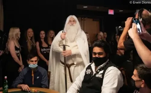 Phil “Gandalf” Hellmuth (Foto: Erwin Dionisio/PokerNews)