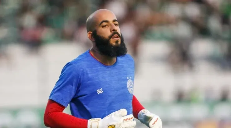 Danilo Fernandes detonou a arbitragem brasileira na saída do intervalo